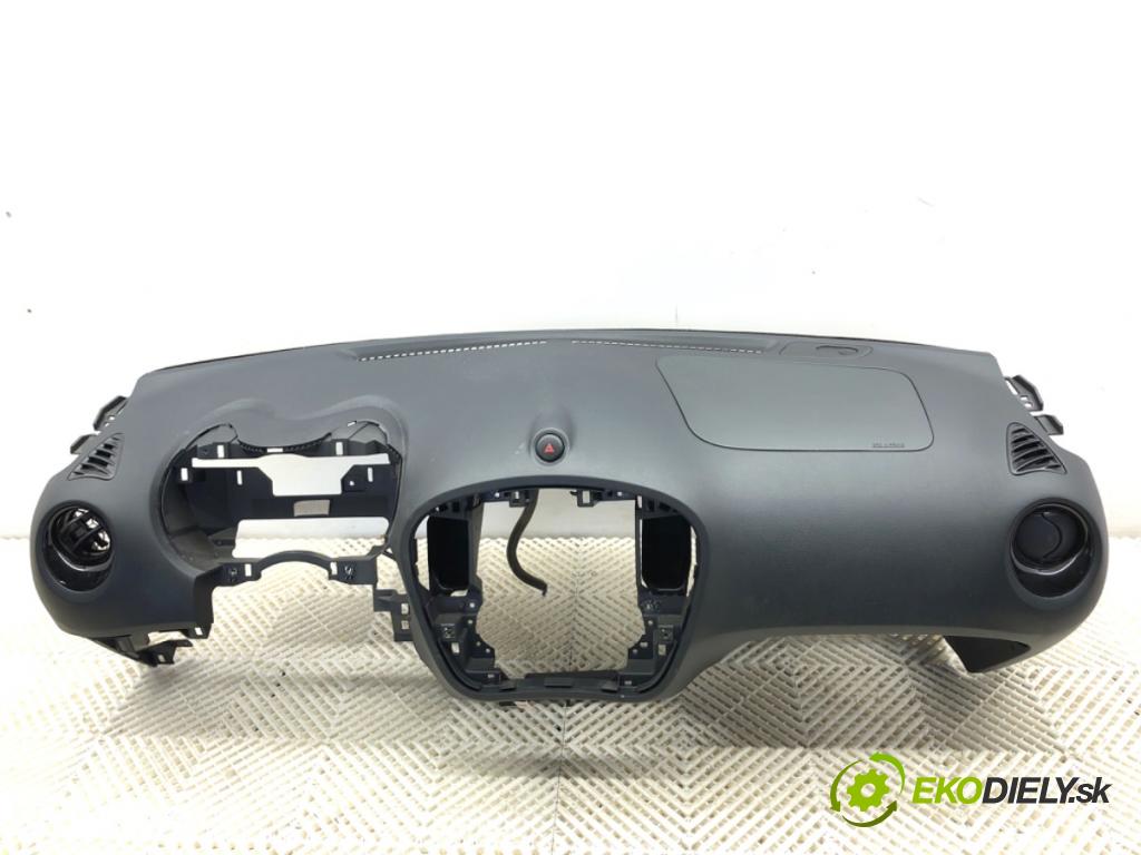 NISSAN JUKE F15 SUV 2017 86 kW 1.6 1598 Palubná doska VANKÚŠ: spolujazdca 682001KP0A