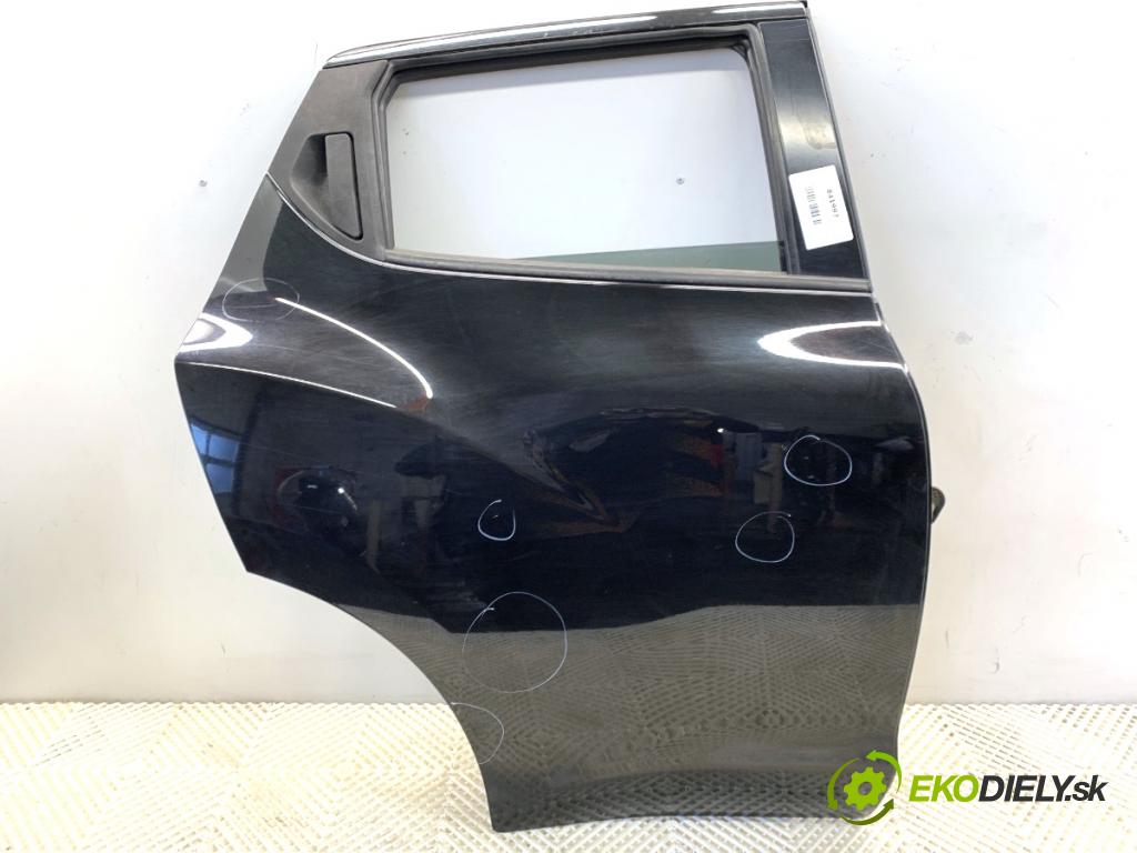 NISSAN JUKE F15 SUV 2017 86 kW 1.6 1598 Dvere pravy zad Z11