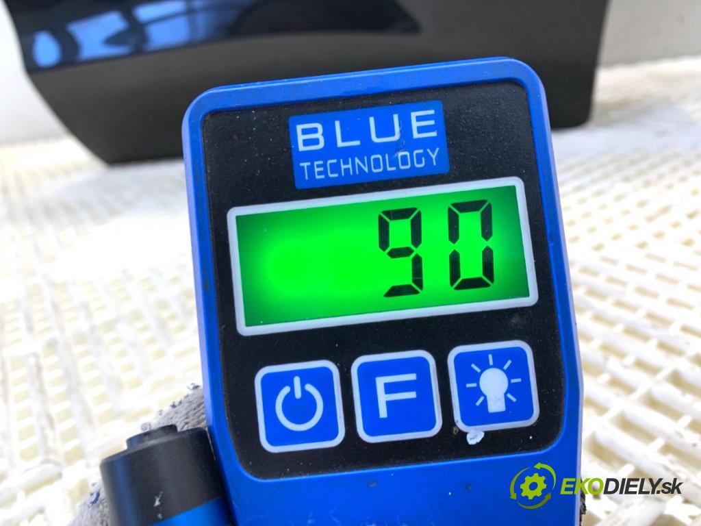 NISSAN JUKE F15 SUV 2017 86 kW 1.6 1598 Dvere ľavy zad Z11