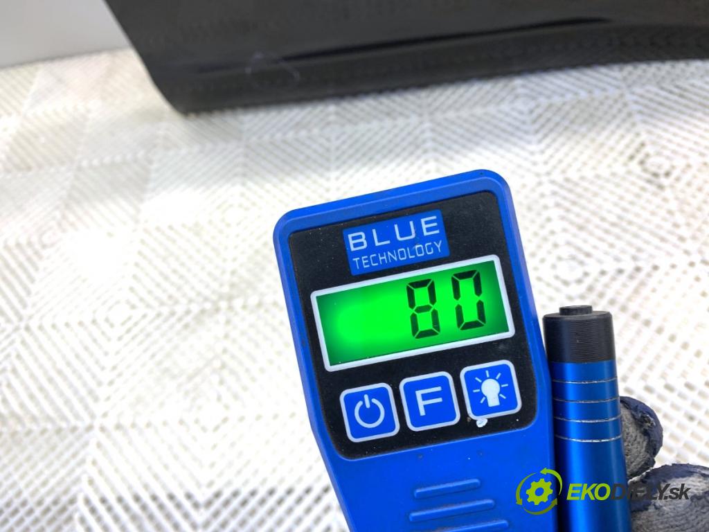 NISSAN JUKE F15 SUV 2017 86 kW 1.6 1598 Dvere pravy predný Z11