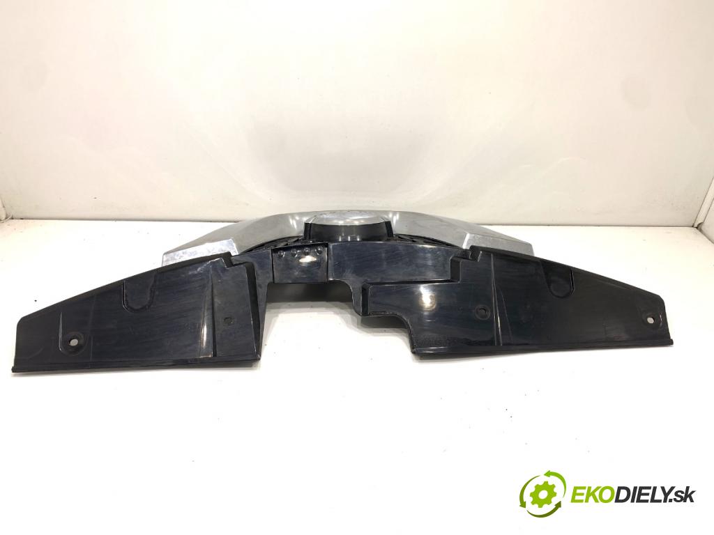 NISSAN JUKE F15 SUV 2017 86 kW 1.6 1598 mřížka maska 62072-BV80A (Přední mřížka (maska chladiče))