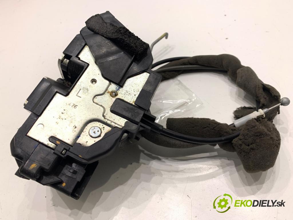 NISSAN JUKE F15 SUV 2017 86 kW 1.6 1598 zámok Dvere ľavy predný