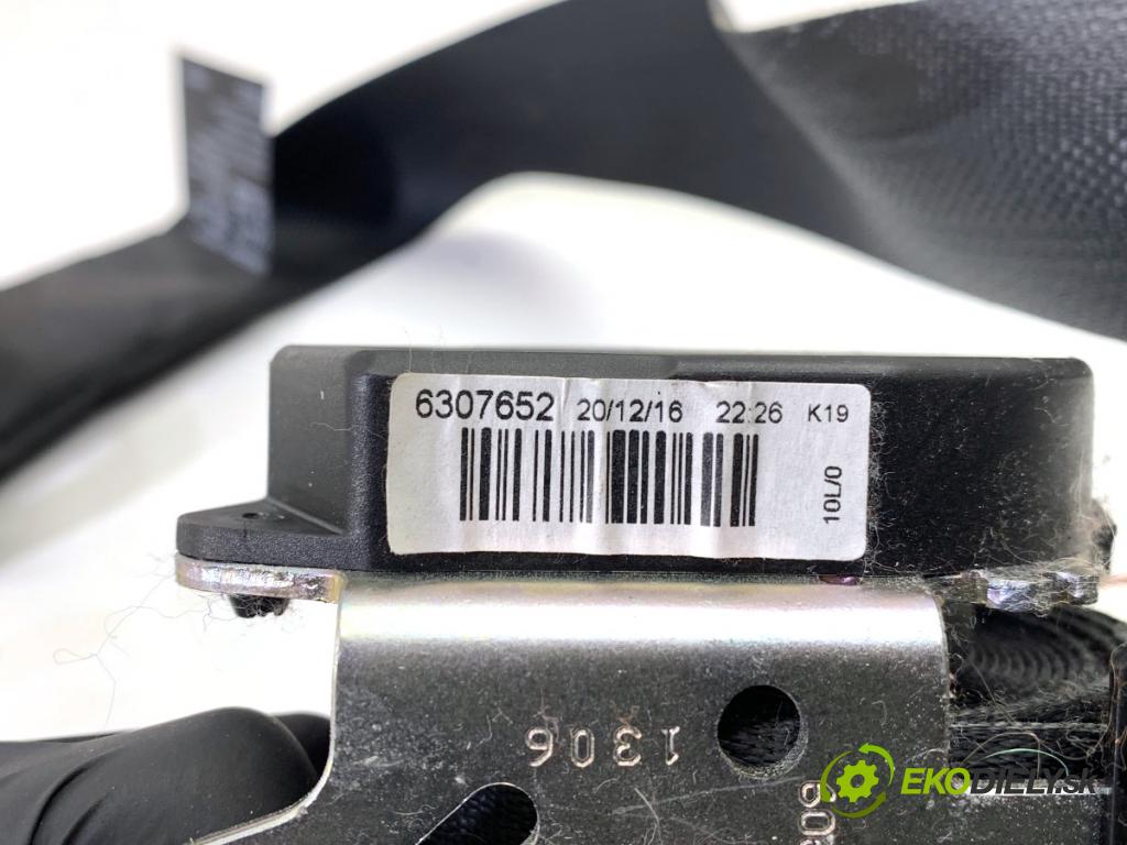 NISSAN JUKE F15 SUV 2017 86 kW 1.6 1598 držák bezpečnost levý přední část