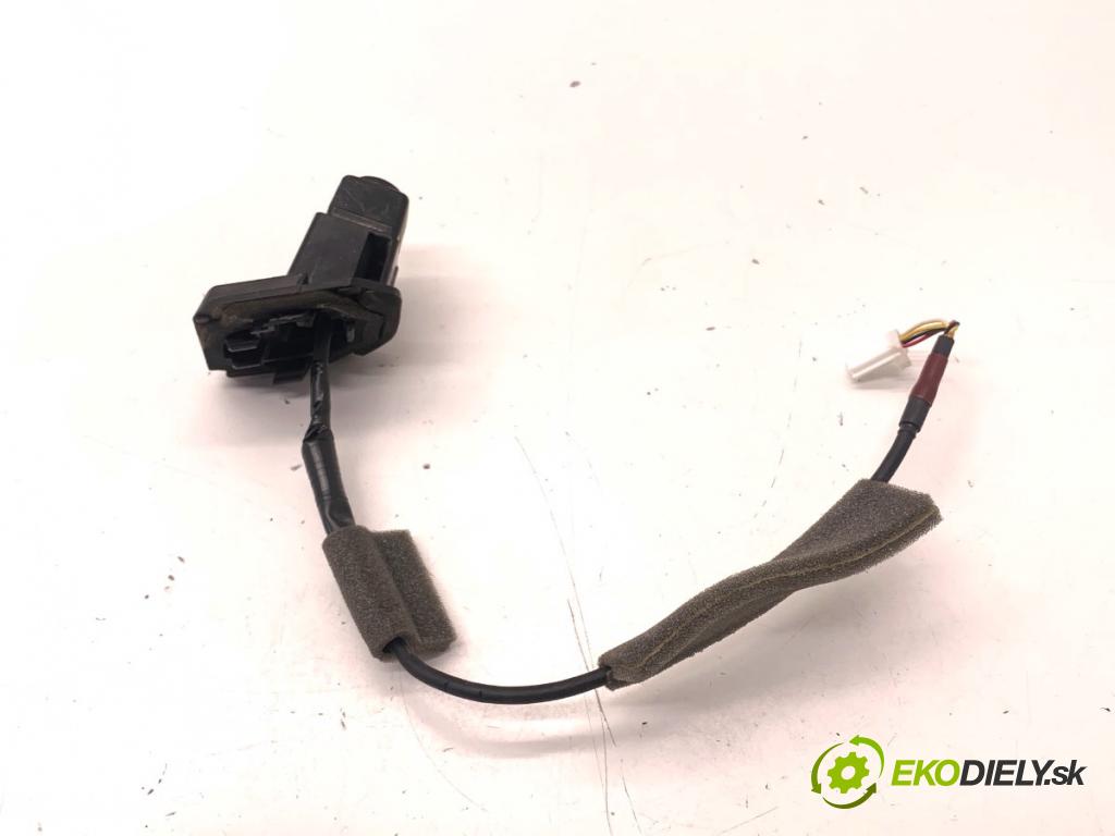 NISSAN JUKE F15 SUV 2017 86 kW 1.6 1598 KAMERA ZPĚT: 28442-BV80A