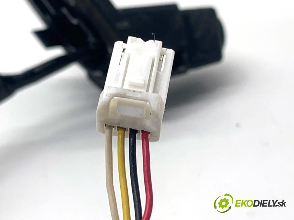 NISSAN JUKE F15 SUV 2017 86 kW 1.6 1598 KAMERA ZPĚT: 28442-BV80A