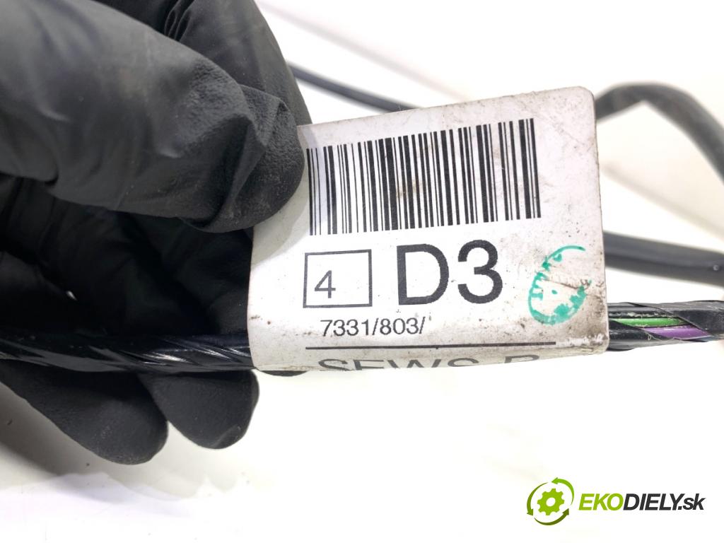 NISSAN JUKE F15 SUV 2017 86 kW 1.6 1598 Káblovačka Dvere predný ľavy 24125BV90B