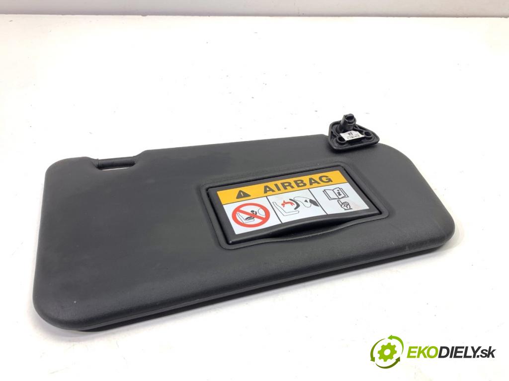 NISSAN JUKE F15 SUV 2017 86 kW 1.6 1598 clona sluneční pravý 