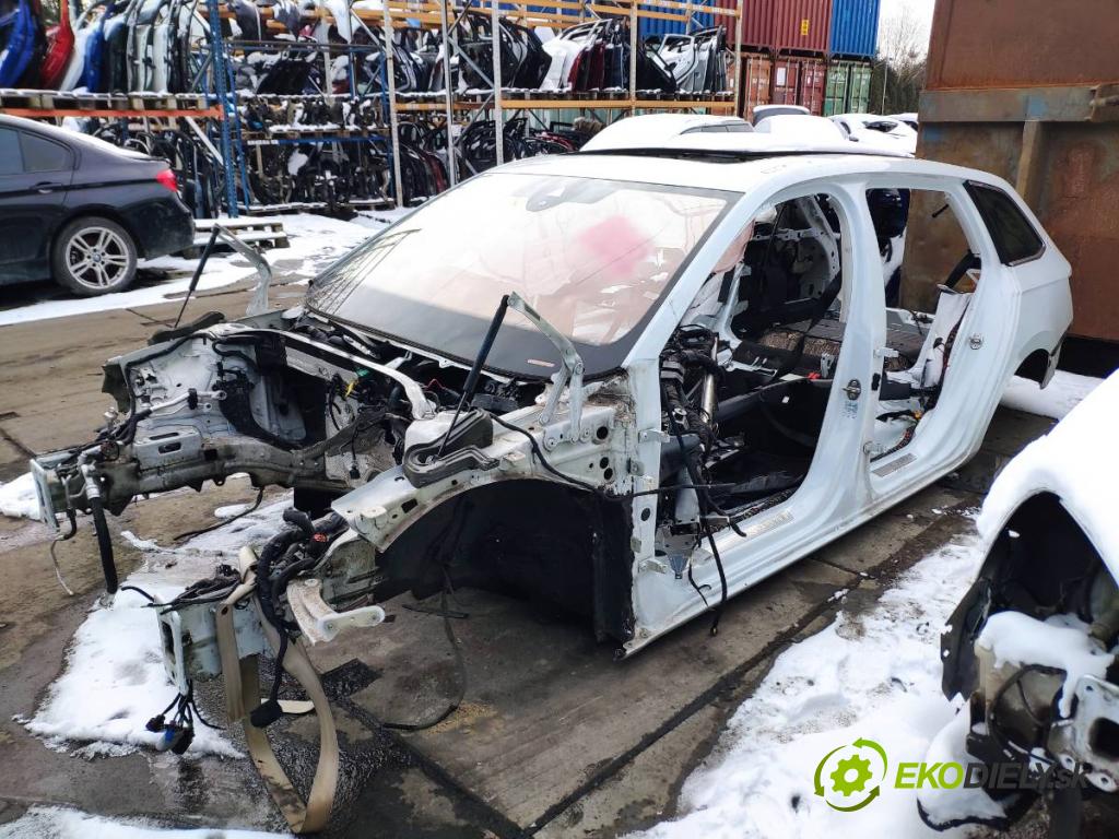 SKODA SUPERB III Kombi 2020 160 kW 1.4 TSI iV 1395 KAROSERIA ČTVRŤÁK blatník práh střecha PODŁUŻNICA 