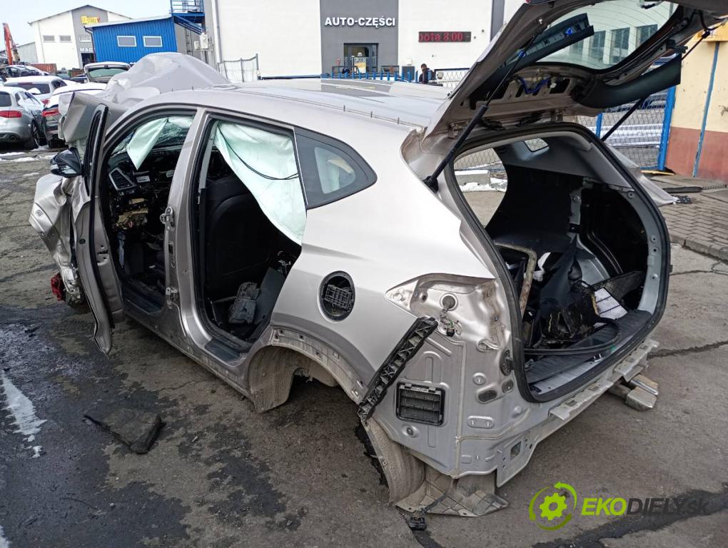 HYUNDAI TUCSON SUV 2015 130 kW 1.6 T-GDi 1591 KAROSERIA ČTVRŤÁK blatník práh střecha PODŁUŻNICA