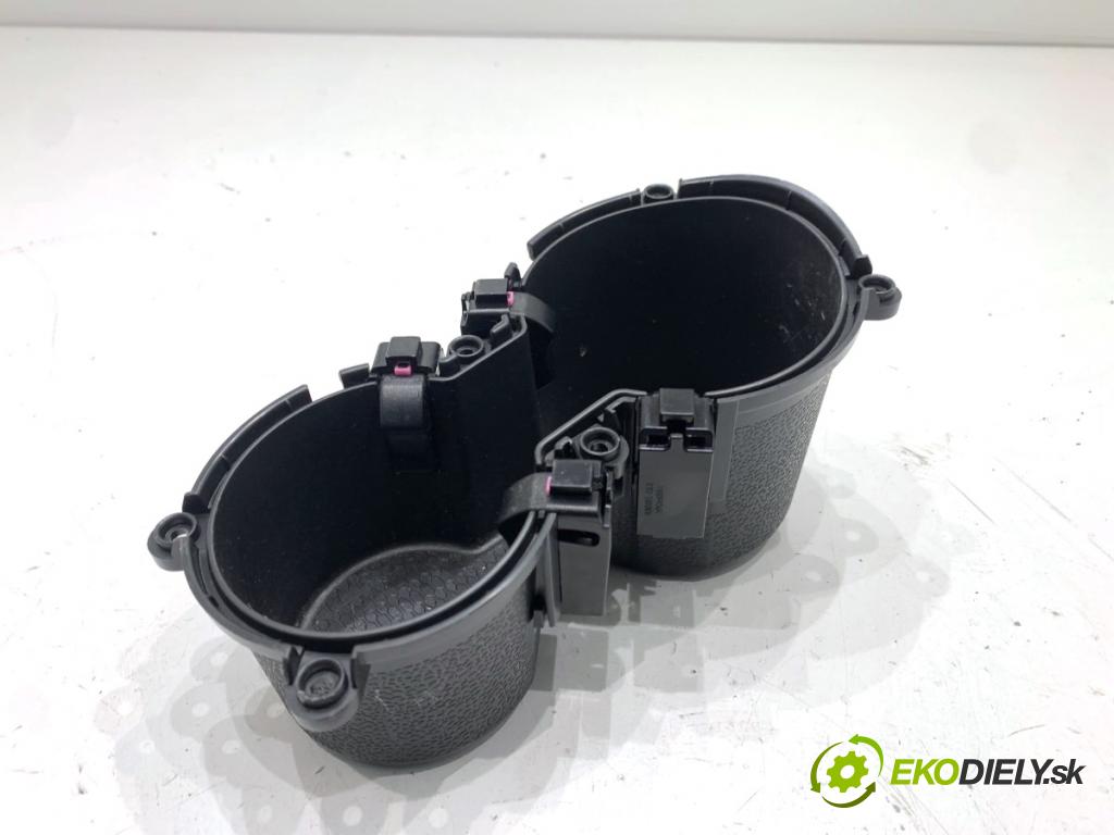 HYUNDAI TUCSON SUV 2015 130 kW 1.6 T-GDi 1591 držák na nápoje 84652-D7101 (Držák nápojů)