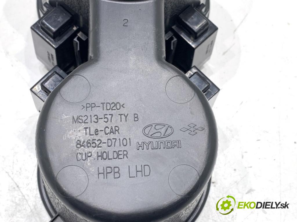 HYUNDAI TUCSON SUV 2015 130 kW 1.6 T-GDi 1591 držák na nápoje 84652-D7101 (Držák nápojů)