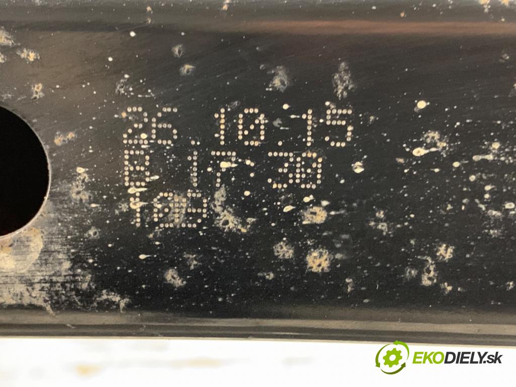 HYUNDAI TUCSON SUV 2015 130 kW 1.6 T-GDi 1591 výztuha zadní část