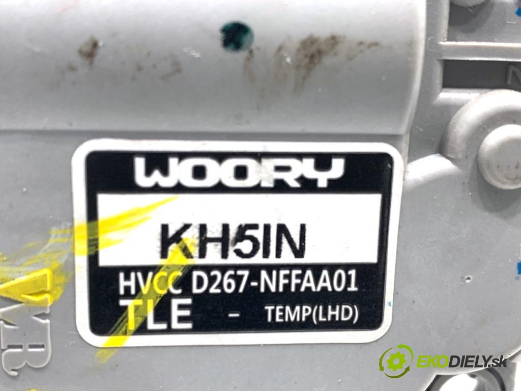 HYUNDAI TUCSON SUV 2015 130 kW 1.6 T-GDi 1591 motor topení D267-NFFAA01