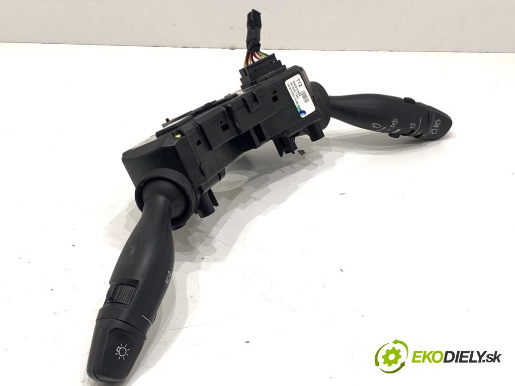 HYUNDAI TUCSON SUV 2015 130 kW 1.6 T-GDi 1591 Prepínač kombinovaný 93403-D3950 (Prepínacie páčky pod volantom)