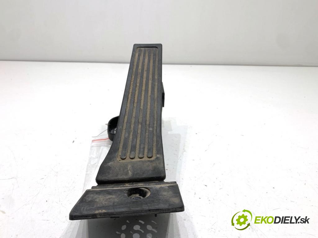 HYUNDAI TUCSON SUV 2015 130 kW 1.6 T-GDi 1591 Potenciometer plynu  (Potenciometer plynového pedálu)