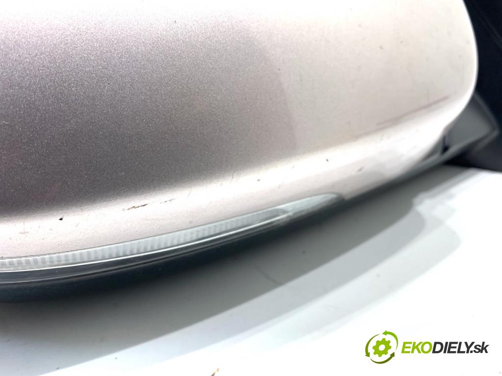 HYUNDAI TUCSON SUV 2015 130 kW 1.6 T-GDi 1591 zpětné zrcátko pravý