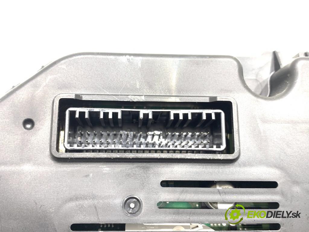 HYUNDAI TUCSON SUV 2015 130 kW 1.6 T-GDi 1591 Prístrojovka 94003-D7250 (Prístrojová doska)