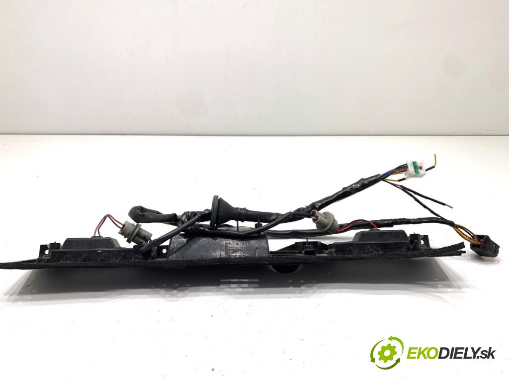 HYUNDAI TUCSON SUV 2015 130 kW 1.6 T-GDi 1591 klika dveří zadní část 87372-D7500