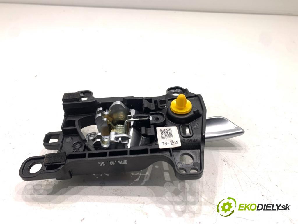 HYUNDAI TUCSON SUV 2015 130 kW 1.6 T-GDi 1591 klika vnitřní levý přední část