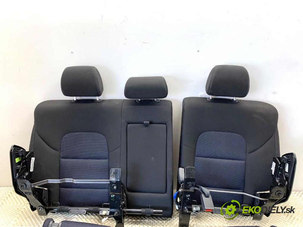 HYUNDAI TUCSON SUV 2015 130 kW 1.6 T-GDi 1591 sedadlo druhý VLÁDA: