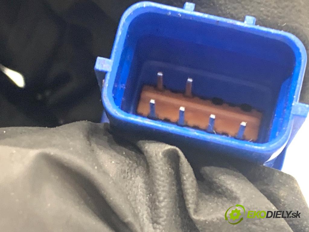 HYUNDAI TUCSON SUV 2015 130 kW 1.6 T-GDi 1591 KAMERA 95760D3600