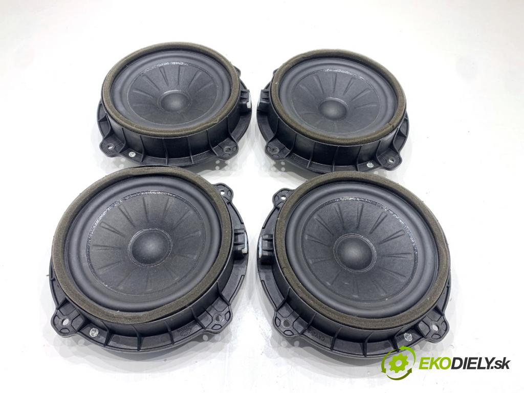 HYUNDAI TUCSON SUV 2015 130 kW 1.6 T-GDi 1591 reproduktory 96330-D3000