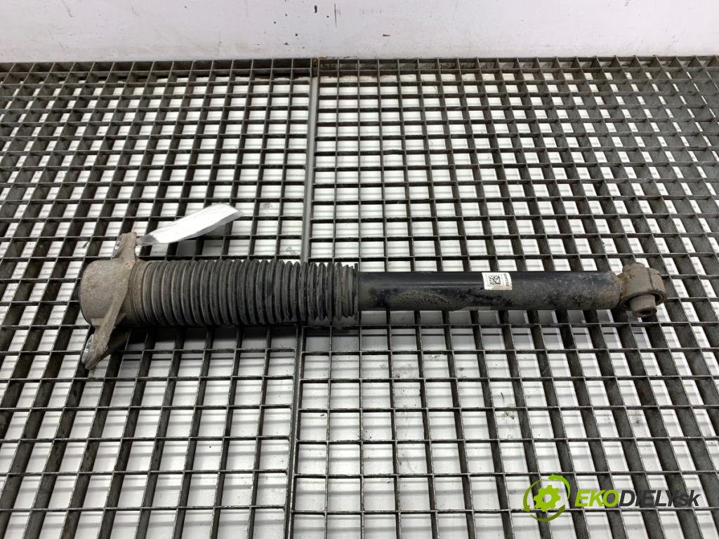 HYUNDAI TUCSON SUV 2015 130 kW 1.6 T-GDi 1591 tlumič pravý zadní část 