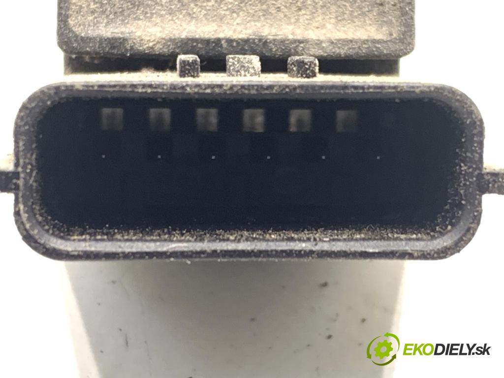 HYUNDAI TUCSON SUV 2015 130 kW 1.6 T-GDi 1591 snímač PDC 95720-D3000Y3Y