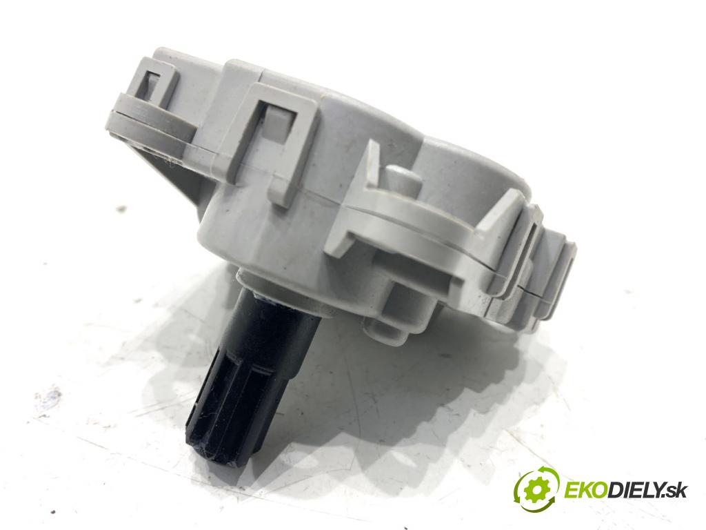 HYUNDAI TUCSON SUV 2015 130 kW 1.6 T-GDi 1591 Motor kúrenia D267-NFFLA01