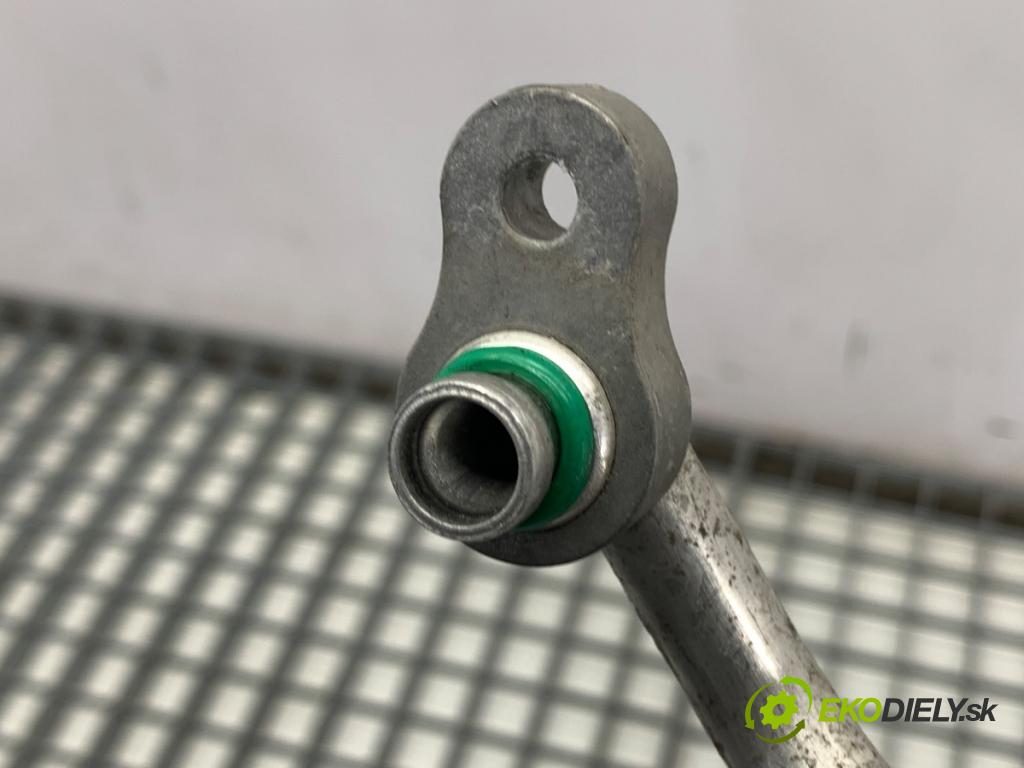 HYUNDAI TUCSON SUV 2015 130 kW 1.6 T-GDi 1591 rúrka klimatizace 97762-D7300 (Trubka klimatizace)