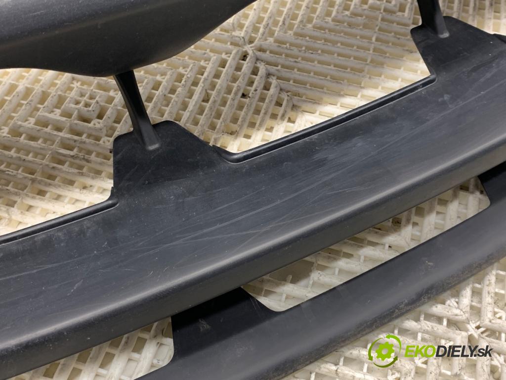 NISSAN JUKE F15 SUV 2017 86 kW 1.6 1598 lišta Spoiler nárazníka predný