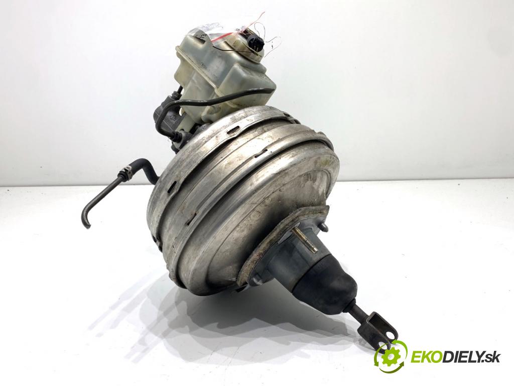 BMW E65 sedan  160 kW 730 d 2993 posilovač bŕzd 6753817