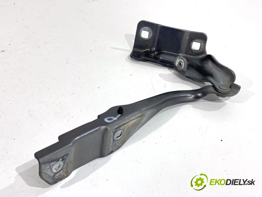 RENAULT ARKANA I SUV 2021 69 kW 1.5 E-TECH 145 1598 závěs kapoty pravý přední část 