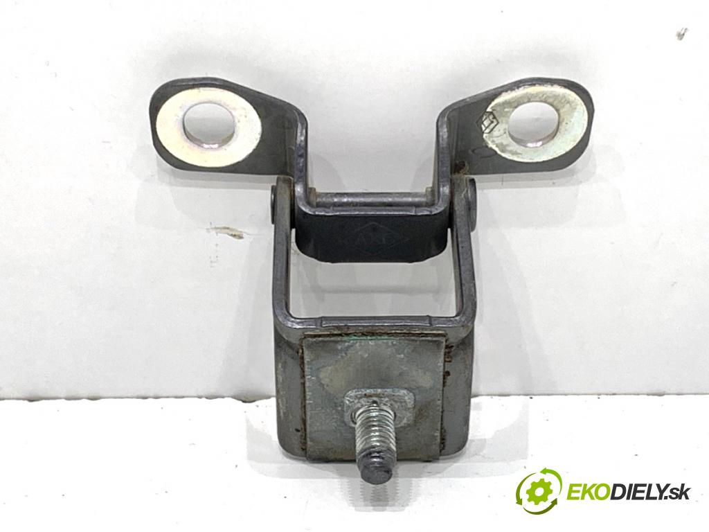 RENAULT ARKANA I SUV 2021 69 kW 1.5 E-TECH 145 1598 závěs dveří levý zadní část 