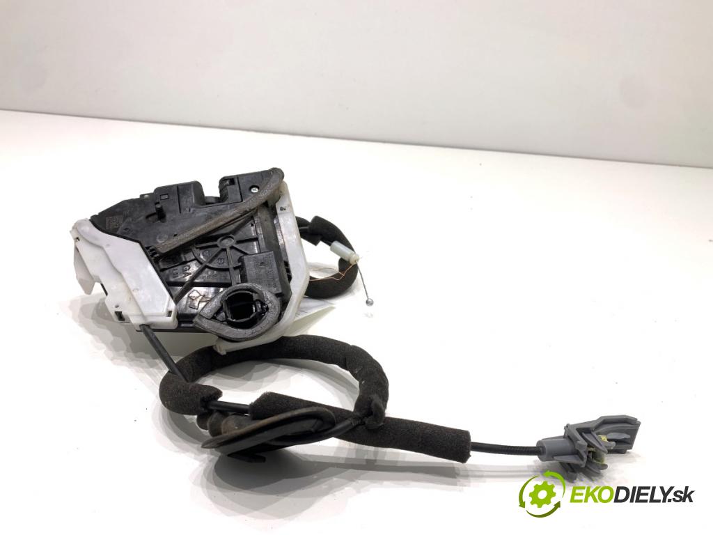 RENAULT ARKANA I SUV 2021 69 kW 1.5 E-TECH 145 1598 zámok dveře levý zadní část