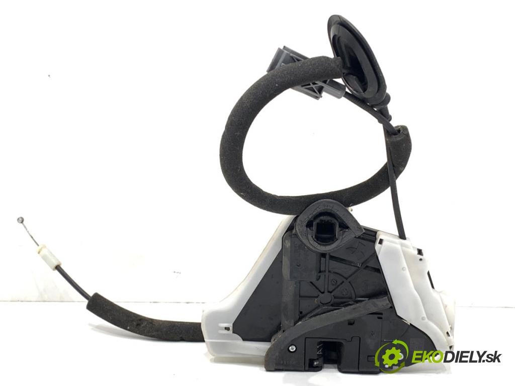 RENAULT ARKANA I SUV 2021 69 kW 1.5 E-TECH 145 1598 zámok Dvere ľavy predný 805031423R