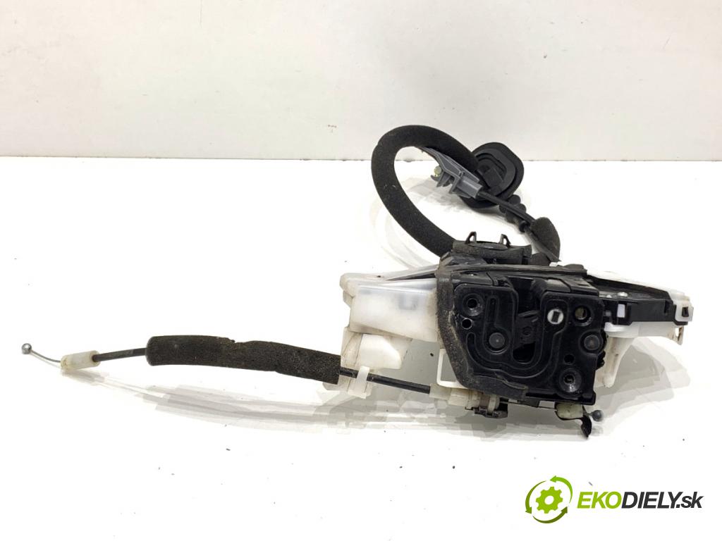 RENAULT ARKANA I SUV 2021 69 kW 1.5 E-TECH 145 1598 zámok Dvere ľavy predný 805031423R