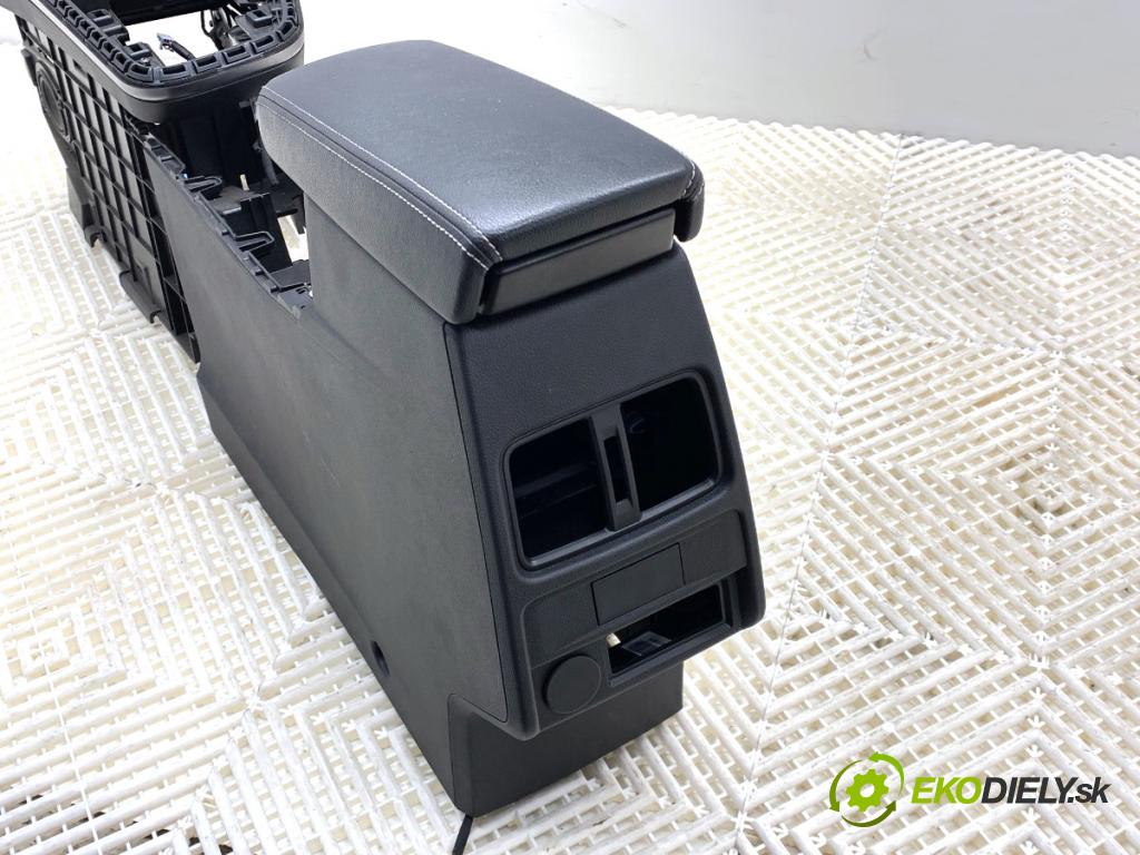 RENAULT ARKANA I SUV 2021 69 kW 1.5 E-TECH 145 1598 Tunel středový  (Středový tunel)