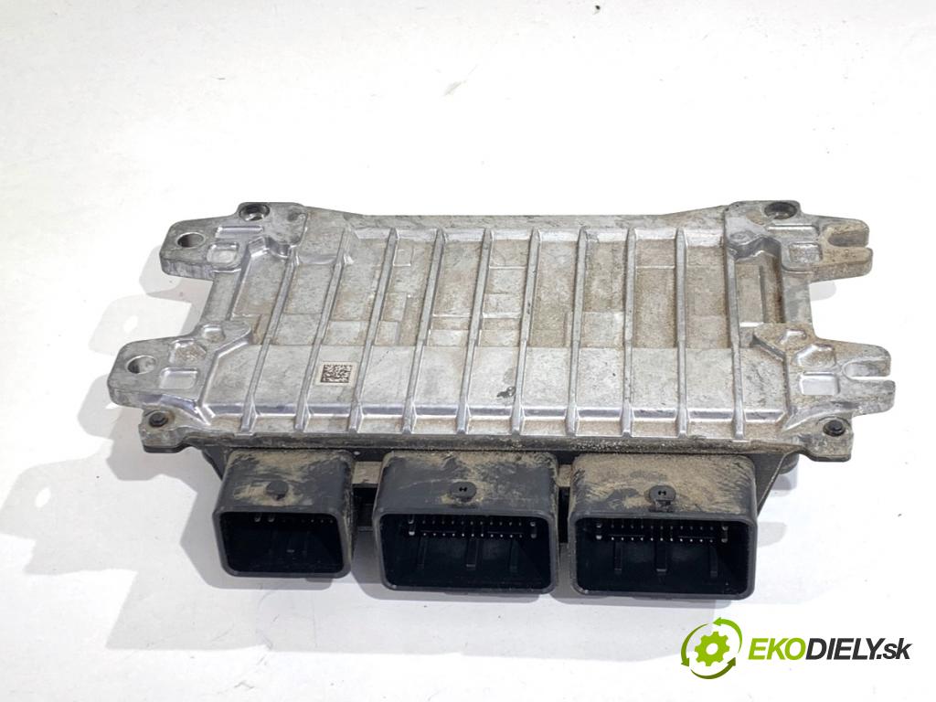 RENAULT ARKANA I SUV 2021 69 kW 1.5 E-TECH 145 1598 riadiaca jednotka Motor 237105990S (Riadiaca jednotka)