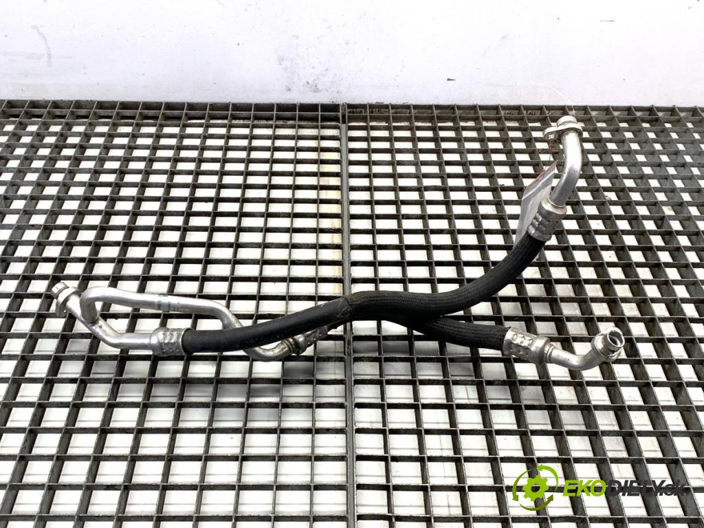 RENAULT ARKANA I SUV 2021 69 kW 1.5 E-TECH 145 1598 rúrka klimatizace 924546510R (Trubka klimatizace)