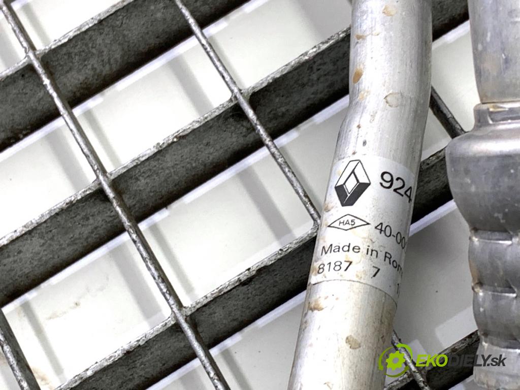 RENAULT ARKANA I SUV 2021 69 kW 1.5 E-TECH 145 1598 rúrka klimatizace 924546510R (Trubka klimatizace)