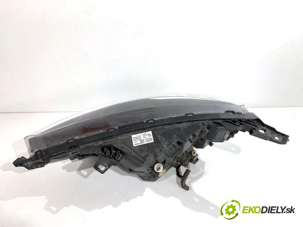 RENAULT ARKANA I SUV 2021 69 kW 1.5 E-TECH 145 1598 světlomet pravý přední část 260102483R