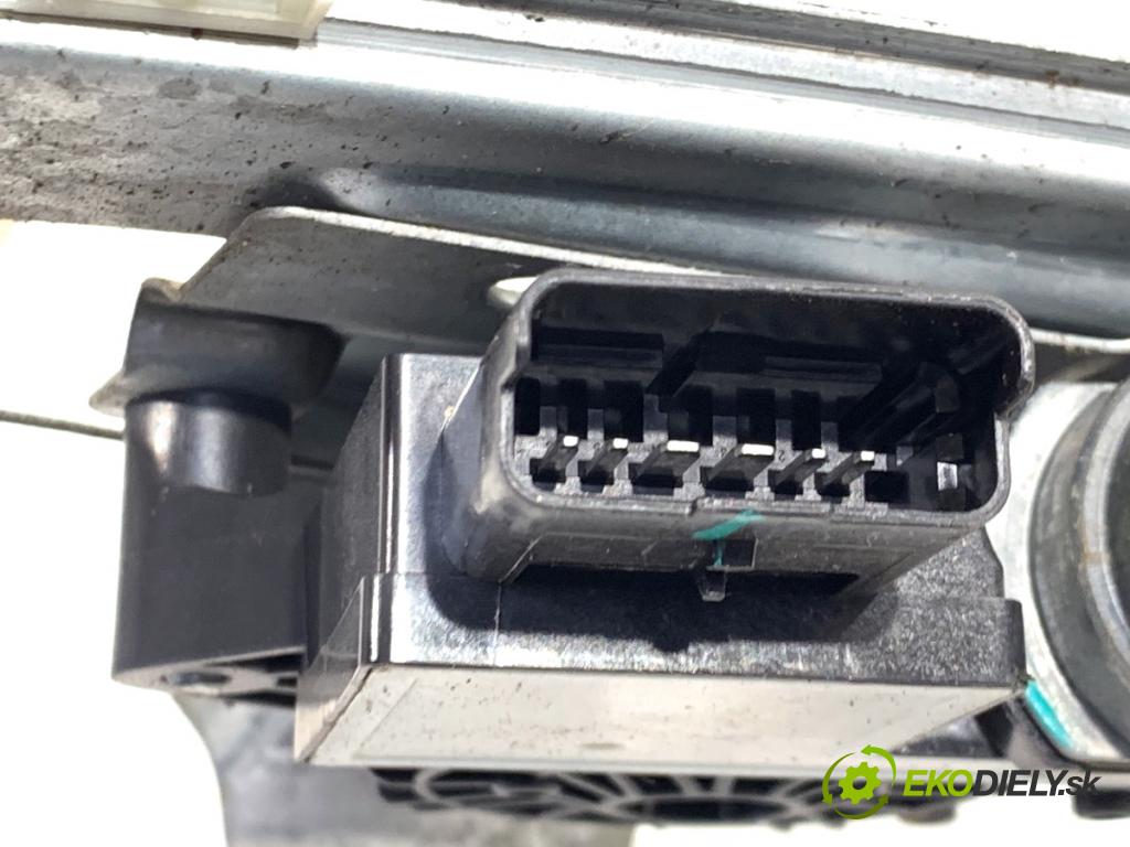 RENAULT ARKANA I SUV 2021 69 kW 1.5 E-TECH 145 1598 Mechanizmus okna ľavy zad 827217197R