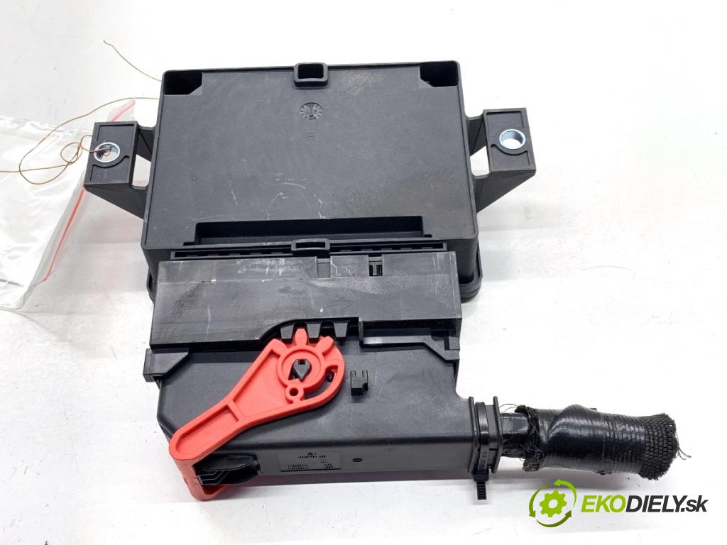 RENAULT ARKANA I SUV 2021 69 kW 1.5 E-TECH 145 1598 Modul brzdy ručnej brzdy 285F23724R