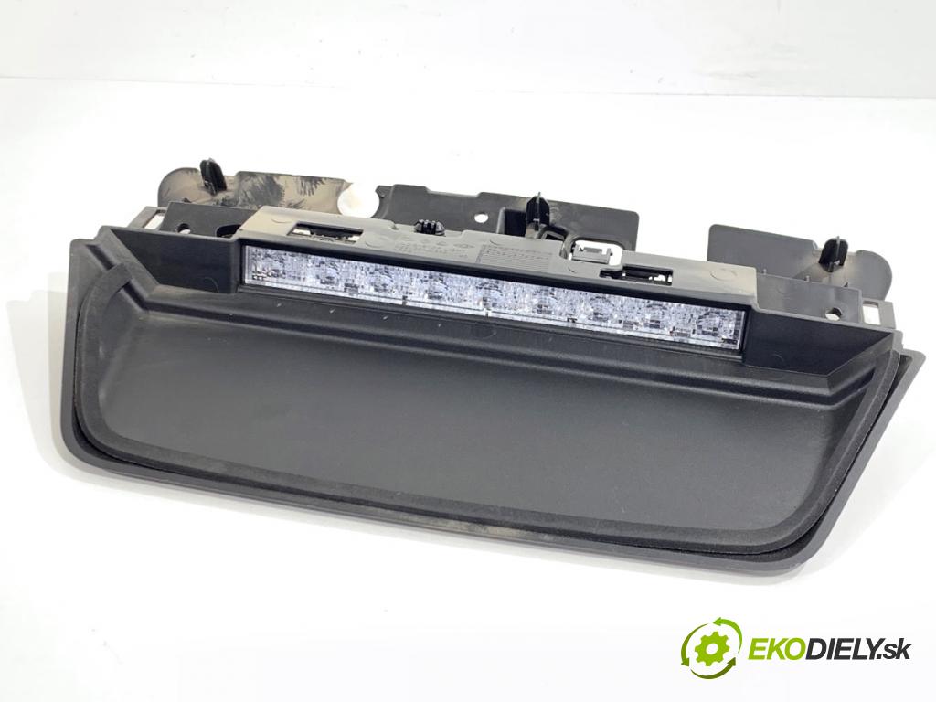 RENAULT ARKANA I SUV 2021 69 kW 1.5 E-TECH 145 1598 světlo brzdových světel 26595-8992D