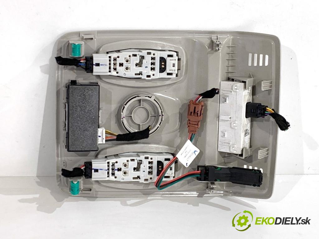 RENAULT ARKANA I SUV 2021 69 kW 1.5 E-TECH 145 1598 světlo stropní 969809789R