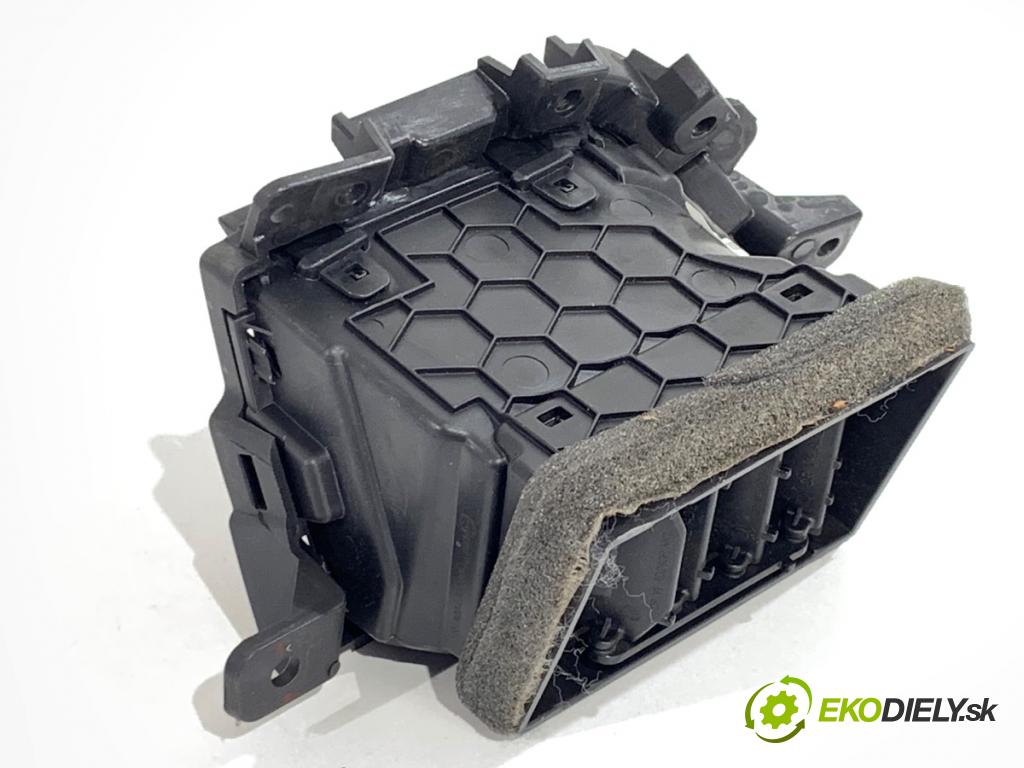 RENAULT ARKANA I SUV 2021 69 kW 1.5 E-TECH 145 1598 kratký topení přední část 683100329R 682113392R