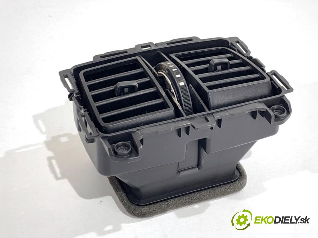 RENAULT ARKANA I SUV 2021 69 kW 1.5 E-TECH 145 1598 mří topení zadní část