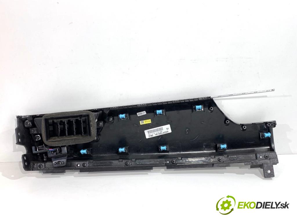 RENAULT ARKANA I SUV 2021 69 kW 1.5 E-TECH 145 1598 mří topení pravý přední část YR156CLJL0320