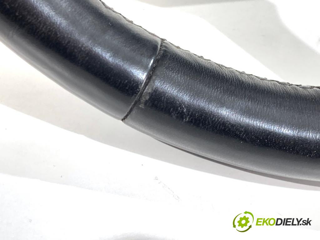 RENAULT ARKANA I SUV 2021 69 kW 1.5 E-TECH 145 1598 volant  (Volant)